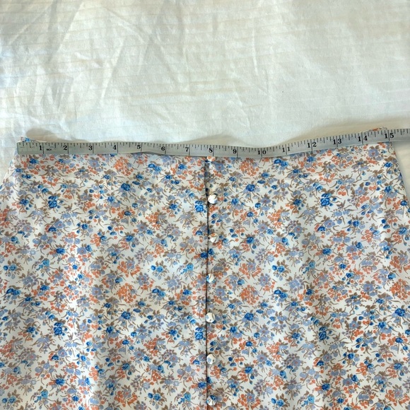NWT Frank And Oak Floral Skirt | sizes M - Picture 7 of 8
